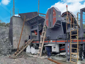 雅安市矿山机械厂石料破碎机价格