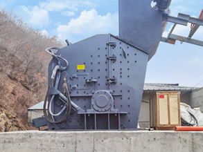 时产150-280吨青石轮式移动制砂机